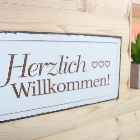 Wellnessapartment Nr1 Mit Finnischer Sauna - Wallbox - Netflix - Wlan Oberhausen  Buitenkant foto