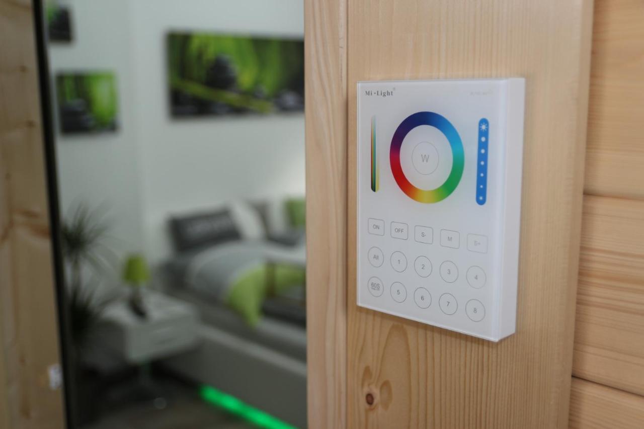 Wellnessapartment Nr1 Mit Finnischer Sauna - Wallbox - Netflix - Wlan Oberhausen  Buitenkant foto