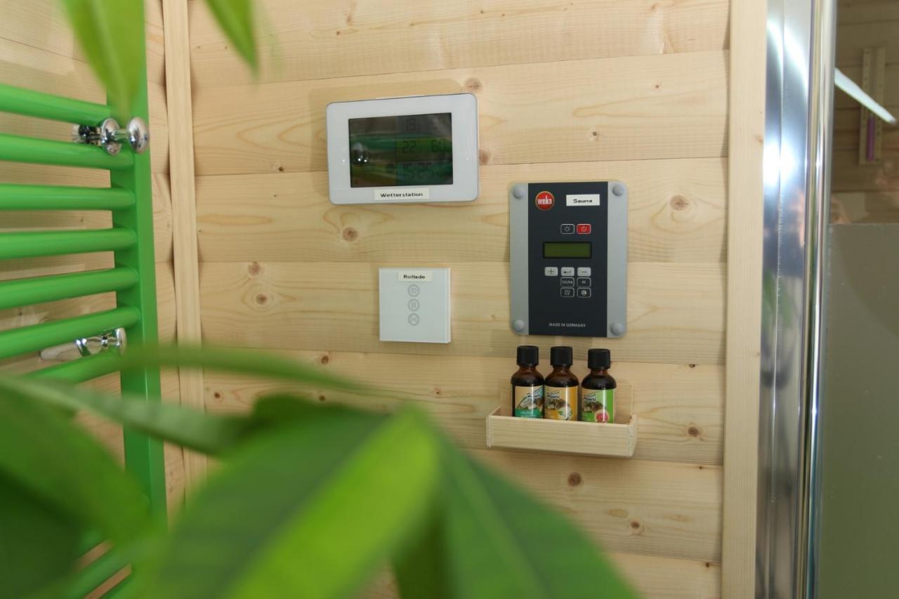 Wellnessapartment Nr1 Mit Finnischer Sauna - Wallbox - Netflix - Wlan Oberhausen  Buitenkant foto
